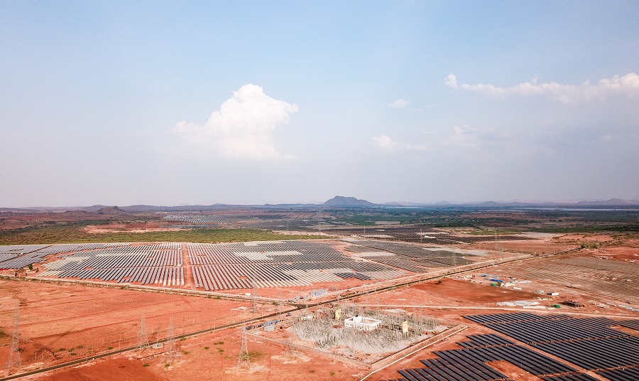 Huawei Supplies Smart String Inverters to ReNew Power’s Largest Utility PV Plant