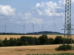 US to open Energy Department land to clean energy development