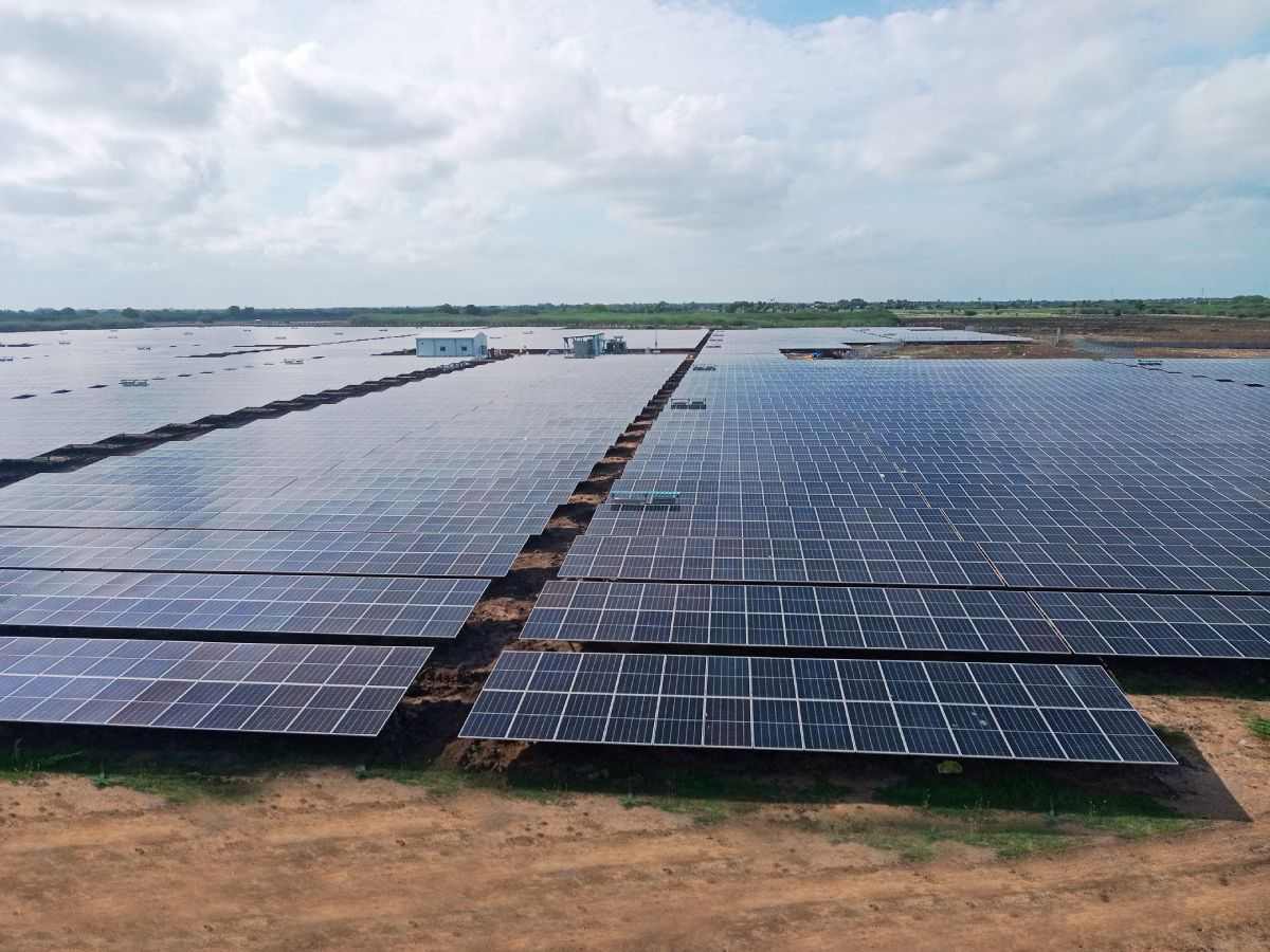 Rural Women Entrepreneurs in Uttar Pradesh Illuminate Villages with 4 MW Solar Power Initiative – EQ